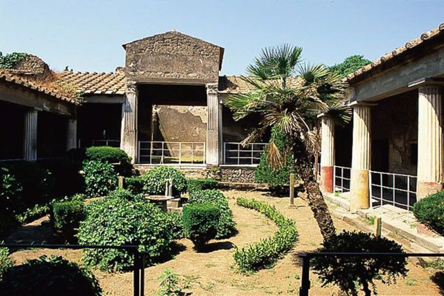 Pompeii and Vesuvius Full-Day Tour from Amalfi Coast - Key Points You Should Know Before You Go