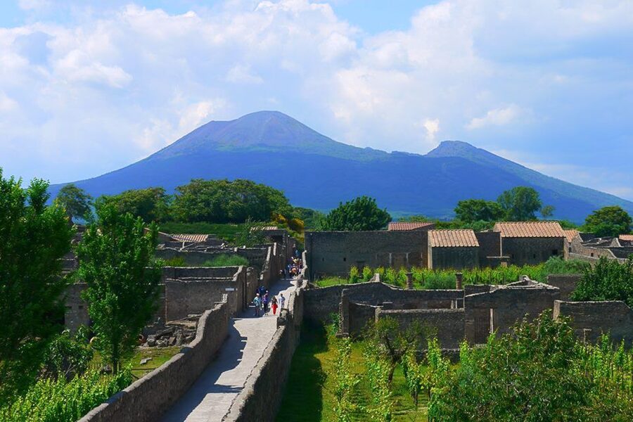 Pompeii and Vesuvius Full-Day Tour from Amalfi Coast - Practical Tips That Make the Day Smoother