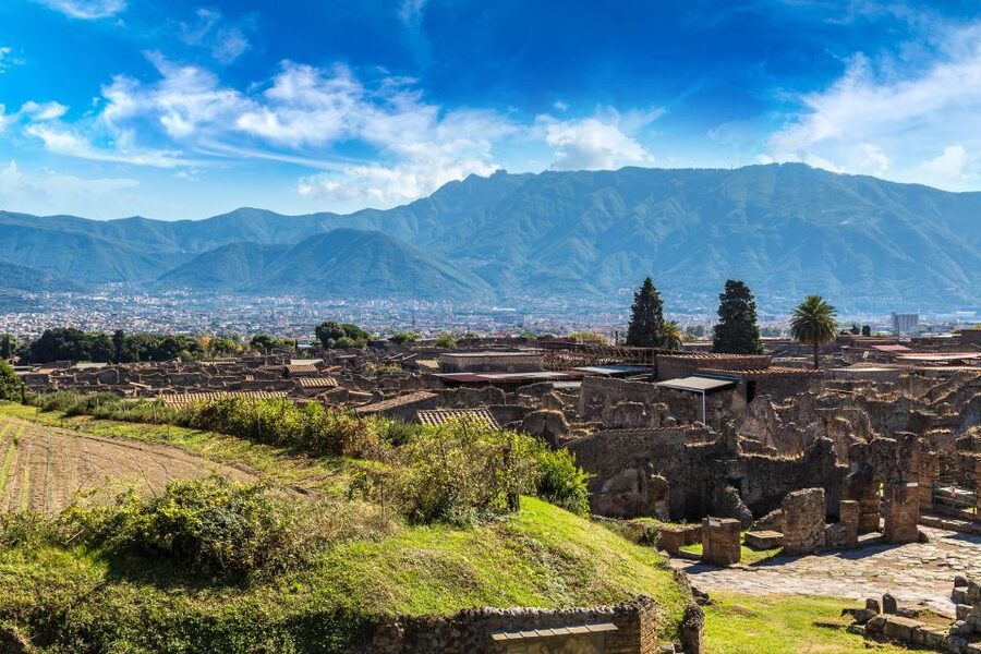 Pompeii: Entry Ticket with Optional Audio Guide - Your self-guided day: how to see the best parts without wasting steps