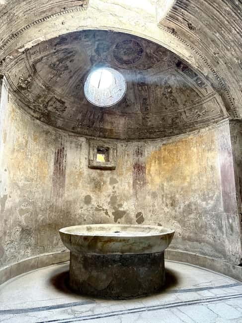 Pompeii: Exclusive Tour with Archaeologist and Entry Tickets - Skip-the-Line Entry and Headsets, Why It Changes Your Experience