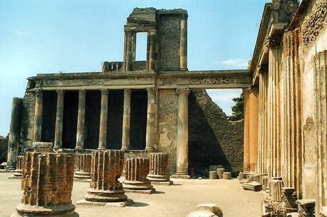 Pompeii Ruins Half-Day Tour from Sorrento with Guide - Forum, Thermal Baths, and the Lupanare: your best hits in this route