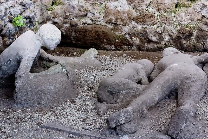 Pompeii Ruins Private Tour with Optional Skip-the-Line Entry - Porta Marina: The City’s Sea Gate Sets the Scene Fast