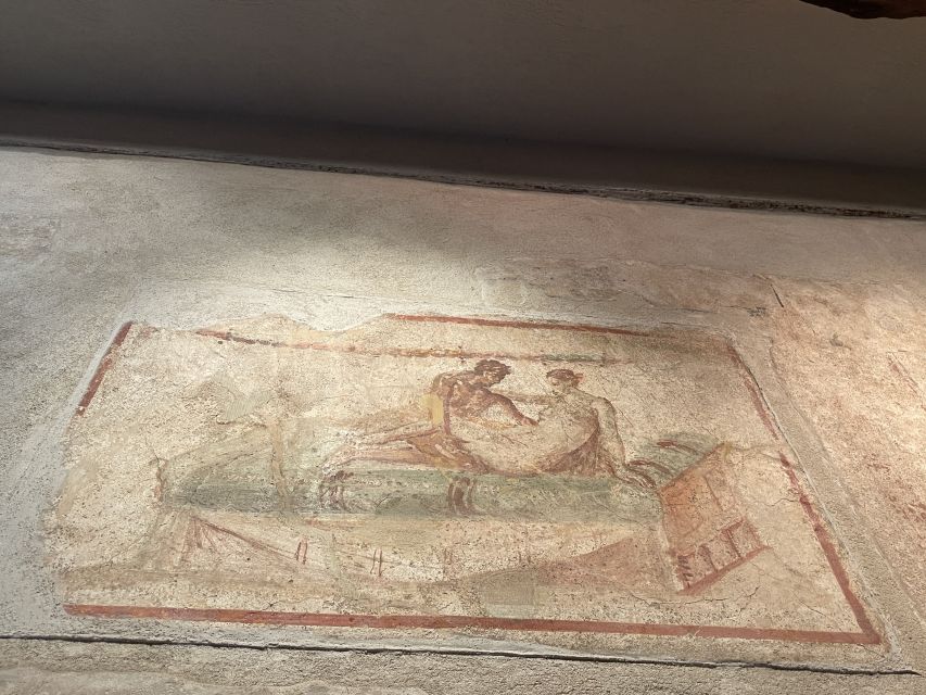 Pompeii: Small-Group Guided Tour with Skip-the-Line Ticket - Stop 3: House of the Faun, mosaics and wealthy domestic life
