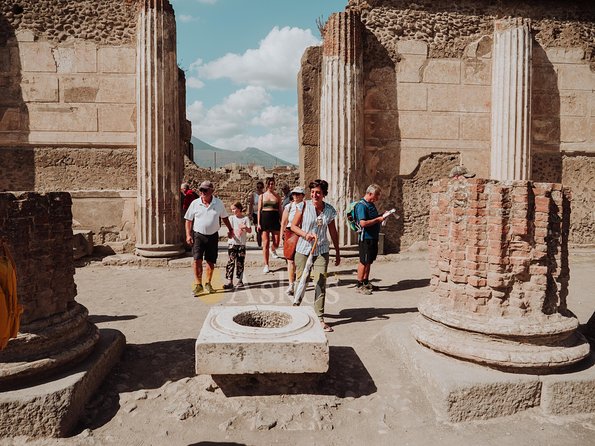 Pompeii Small Group Tour with an Archaeologist - Forum square basics: learn the city before the emotional stops