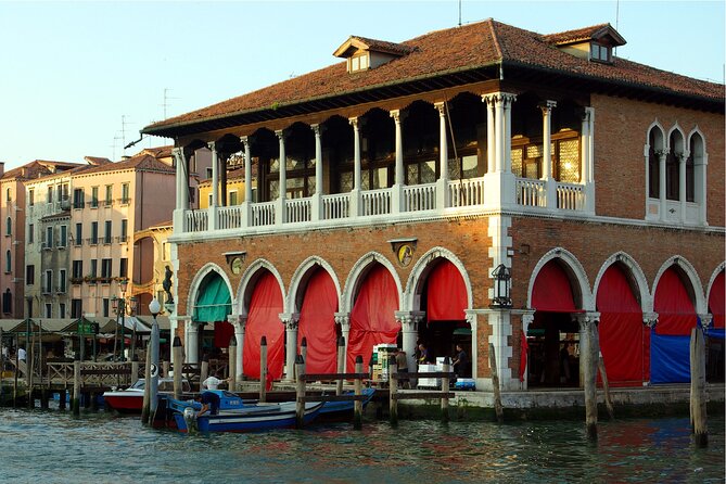 Private 3 hrs Venice Tour: St Mark's, Walking tour & Boat tour - Price, group size, and the private upgrade at $480.59