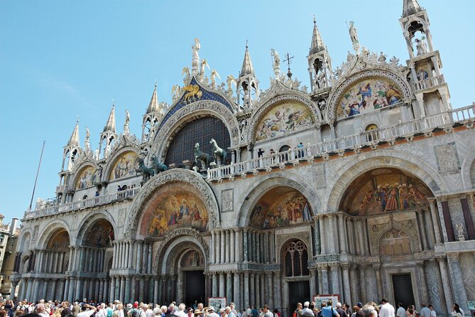 Private Best of Venice Walking Tour with St Mark's Basilica - Piazza San Marco orientation, beyond the obvious views