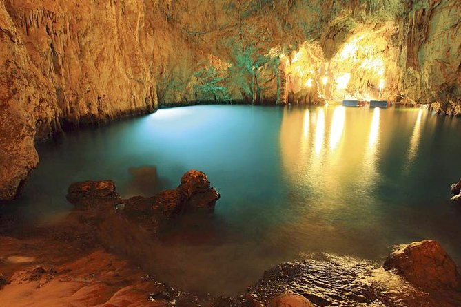 Private Day Tour: Sorrento, Positano, Amalfi, Ravello from Naples - Amalfi: white lanes, Mediterranean architecture, and a focused hour