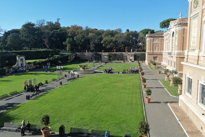 Private Vatican Museums and St. Peter's Basilica Early Bird Tour - How the Private Format Makes This Feel Worth It