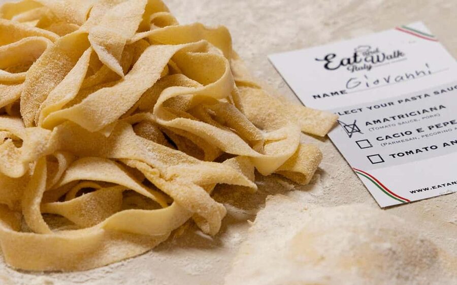 Rome: 3-in-1 Fettuccine, Ravioli, and Tiramisu Cooking Class - Ravioli Building: Seasonal Filling Tips and Butter-Sage Finish