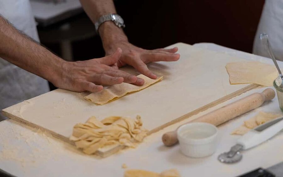 Rome: 3-in-1 Fettuccine, Ravioli, and Tiramisu Cooking Class - Price and Value: Is $81 for 3 Hours Worth It?