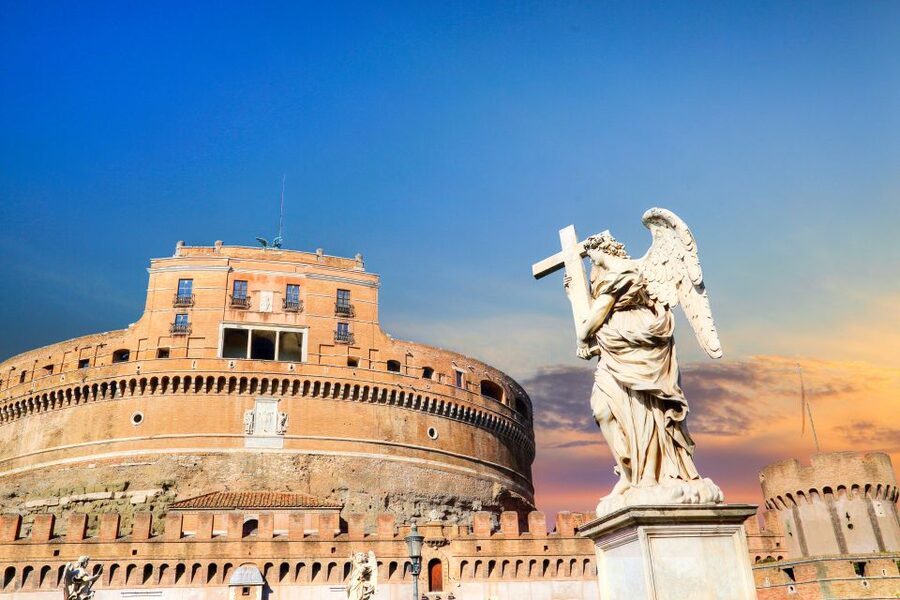 Rome: Angels and Demons Guided Tour - How the pacing works: walking stops plus an air-conditioned minivan