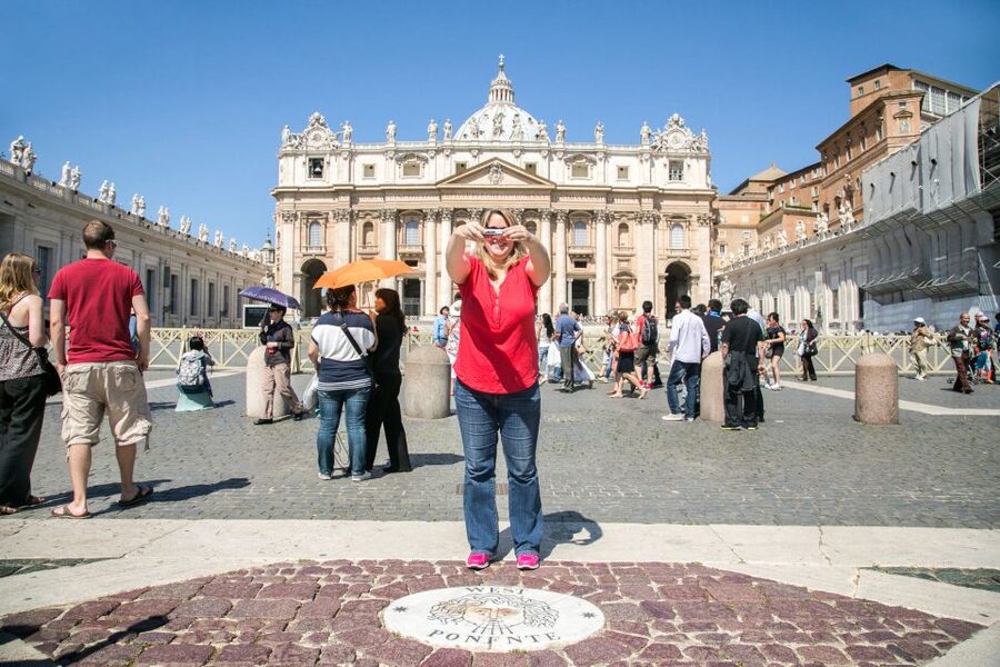Rome: Angels and Demons Guided Tour - The “secret route” moment: Church of Illumination and Il Passetto