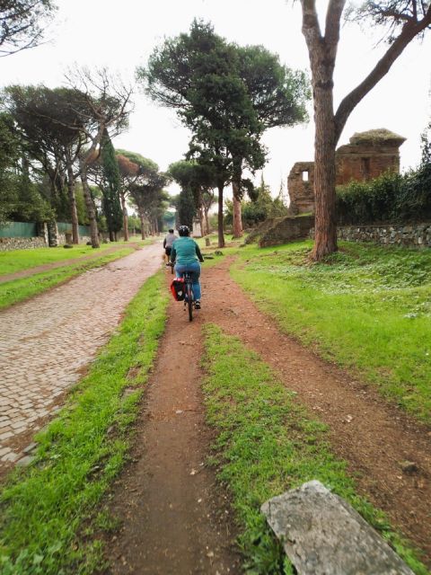 Rome: Appian Way & Catacomb Sunset E-bike Tour with Aperitif - How hard is this ride, honestly?
