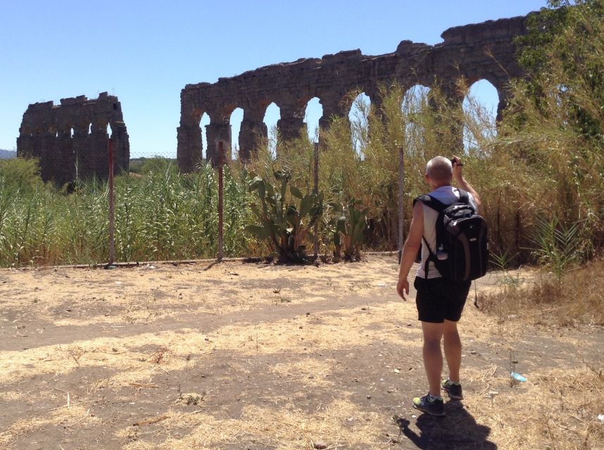 Rome: Appian Way E-Bike Tour Catacombs, Aqueducts & Picnic - Catacombs with a guide, what you will actually see