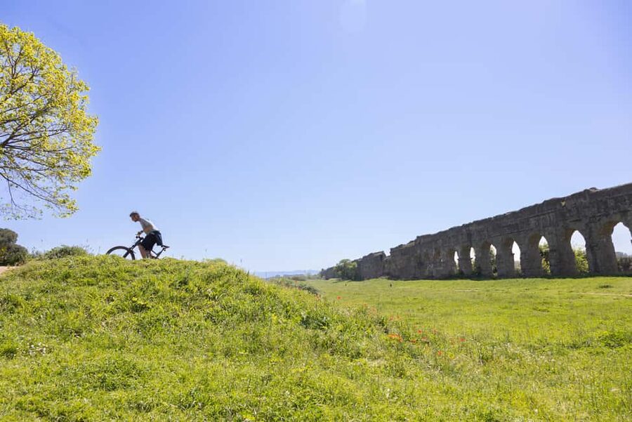Rome:Appian Way E-bike Tour with Catacombs, Aqueducts & Food - Your ride: why the CUBE PRO 120 double-suspension bike helps on rough ground