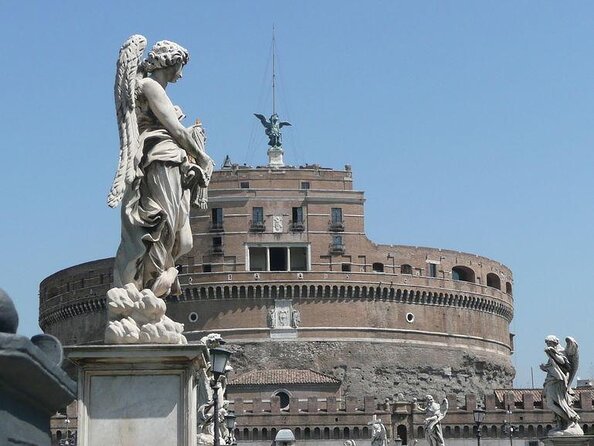 Rome by Night Walking Tour - Legends & Criminal Stories - Why this Rome by Night Legends and Criminal Stories walk feels different