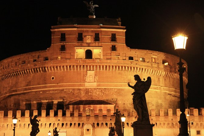 Rome by Night Walking Tour - Legends & Criminal Stories - From Corso Vittorio toward Campo de Fiori: emperors, suspicion, and Renaissance anxiety