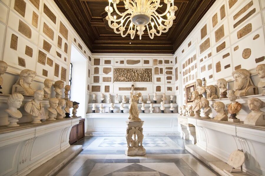 Rome: Capitoline Museums Experience with Multimedia Video - The Capitoline Wolf and the Story of Romulus and Remus