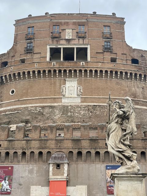 Rome: Castel Sant’Angelo Skip-the-Line Ticket & Audio Guide - The Papal Corridors: From Emperor to Popes