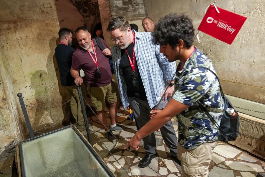 Rome: Catacombs and Capuchin Crypt Guided Tour with Transfer - VIP after-hours: when a private last-entry catacombs visit changes everything