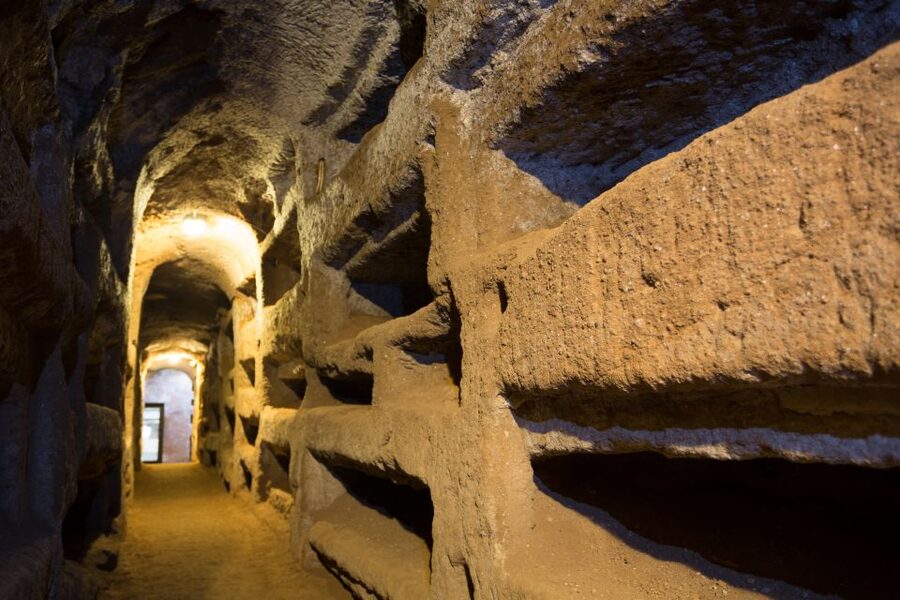 Rome: Catacombs Guided Tour with Transfer - Should you book the Rome Catacombs guided tour with transfer?