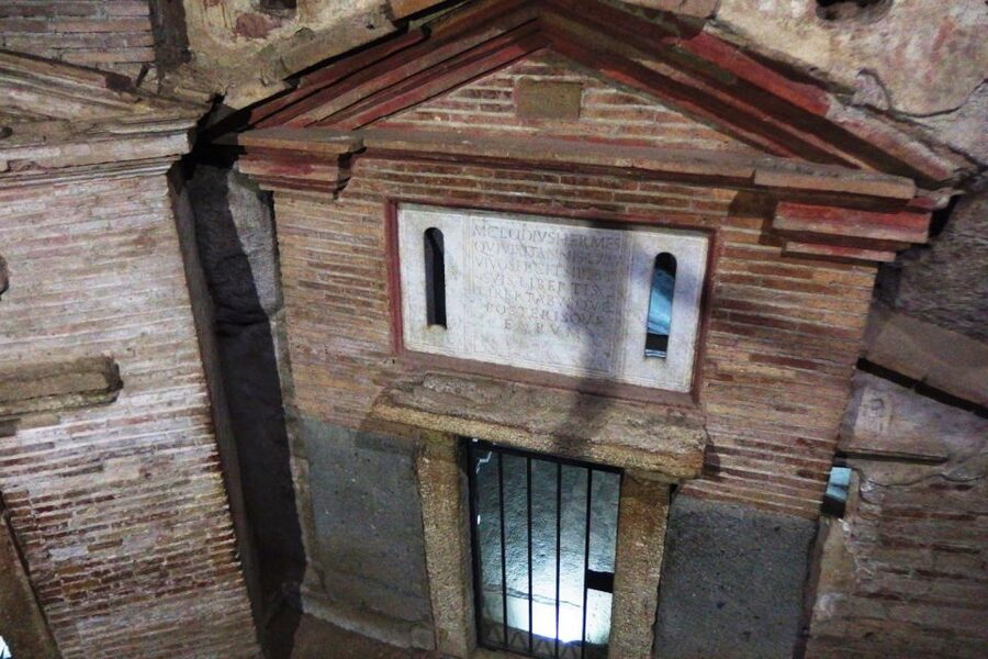 Rome: Catacombs of St. Sebastian Entry Ticket & Guided Tour - What makes the St. Sebastian catacombs so different