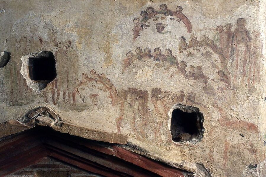 Rome: Catacombs of St. Sebastian Entry Ticket & Guided Tour - Constantine’s basilica with a circus-shaped plan