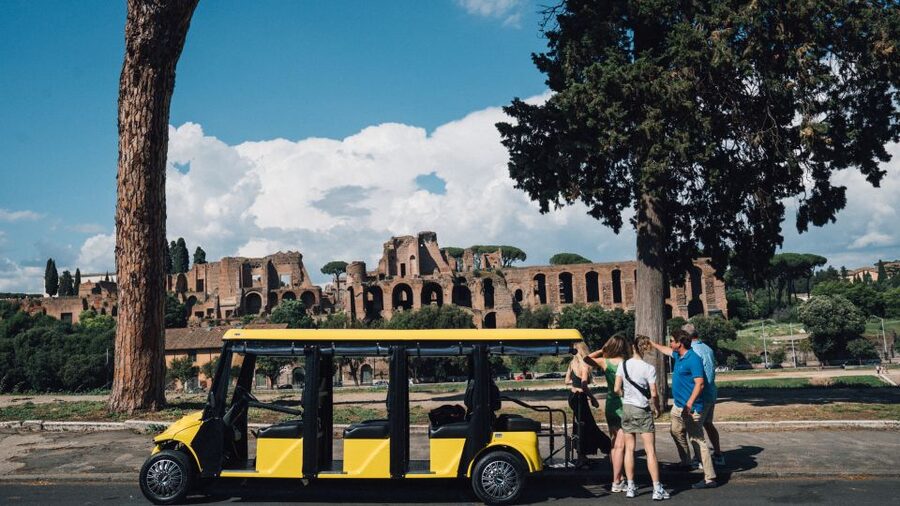Rome: City Highlights Golf Cart Tour with Local Guide - Key reasons this golf cart loop works so well
