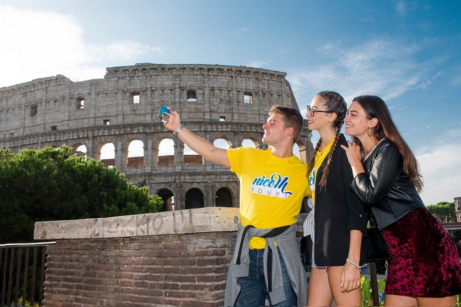 Rome: Colosseum Arena, Roman Forum & Palatine Hill Tour - First and Second Tiers: Seats, Status, and Scale