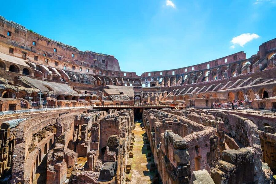 Rome: Colosseum Express Tour with Forum & Palatine Access - First Stop: Finding the Guide at Colosseo (And Why It Matters)