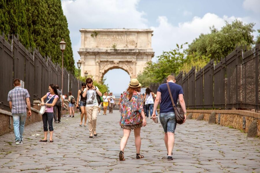 Rome: Colosseum, Forum, Palatine Hill Entry & Audioguide App - Palatine Hill: The Birth Legend and the Classic Rome View