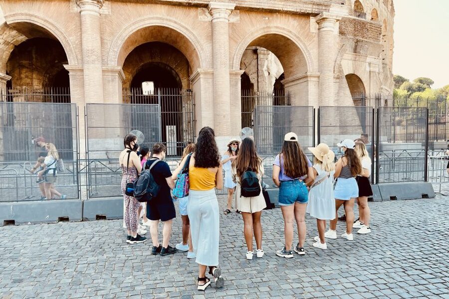 Rome: Colosseum Guided Tour with Entry Tickets - Entering the Colosseum: façade, corridors, and the emperor’s box area