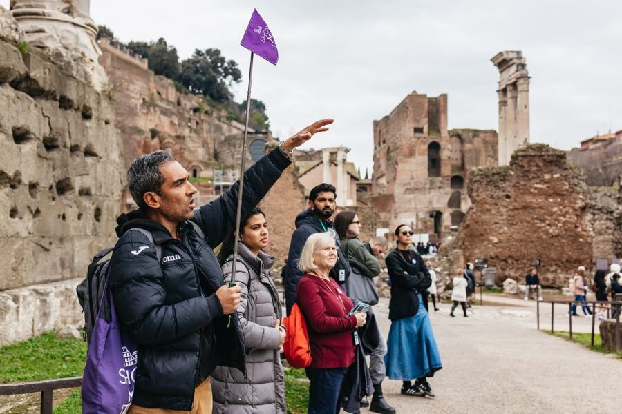 Rome: Colosseum, Palatine Hill & Roman Forum Guided Tour - Colosseum First and Second Levels: Roman Numerals, Emperors, and Gladiator Stories