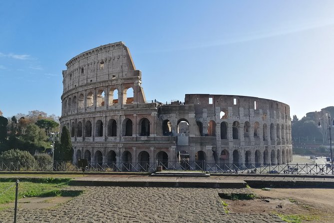 Rome: Colosseum, Roman Forum and Palatine Hill Private Tour - Palatine Hill: the view that makes the name Eternal City make sense