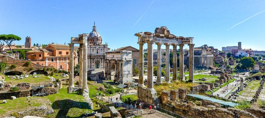 Rome: Colosseum, Roman Forum & Palatine Guided Tour - How the guides shape the experience (Spanish or English)