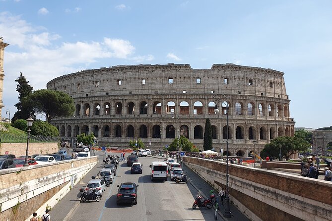 Rome: Colosseum, Roman Forum & Palatine Hill Experience - Palatine Hill: panoramic views and the emperor-home zone