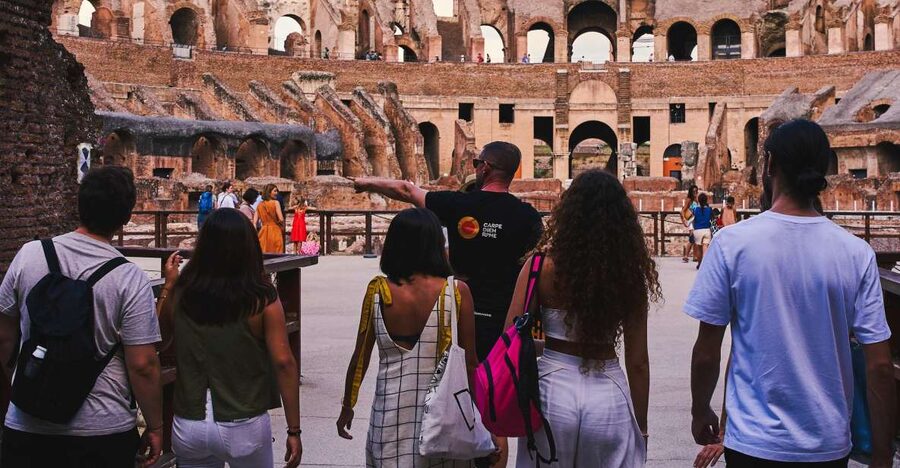 Rome: Colosseum, Roman Forum & Palatine Hill Guided Tour - Roman Forum: where politics and everyday life overlap