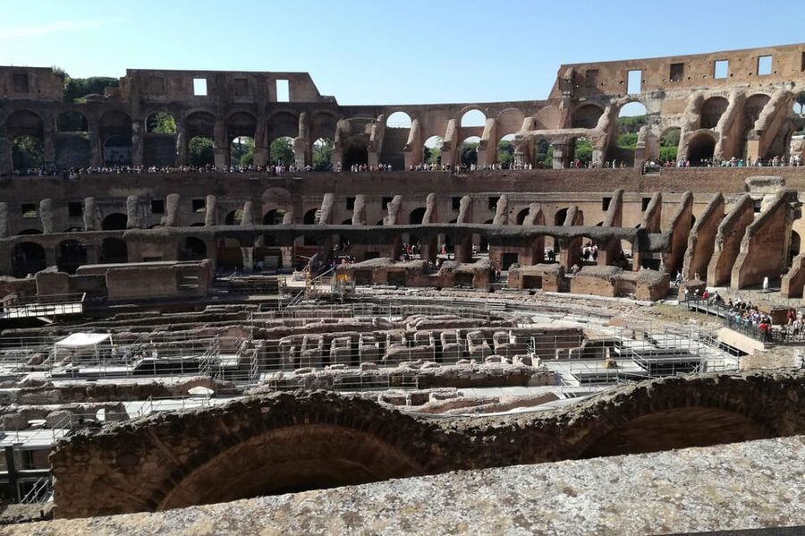 Rome: Colosseum, Roman Forum & Palatine Hill Tour - Palatine Hill: legends underfoot and a view that makes it click