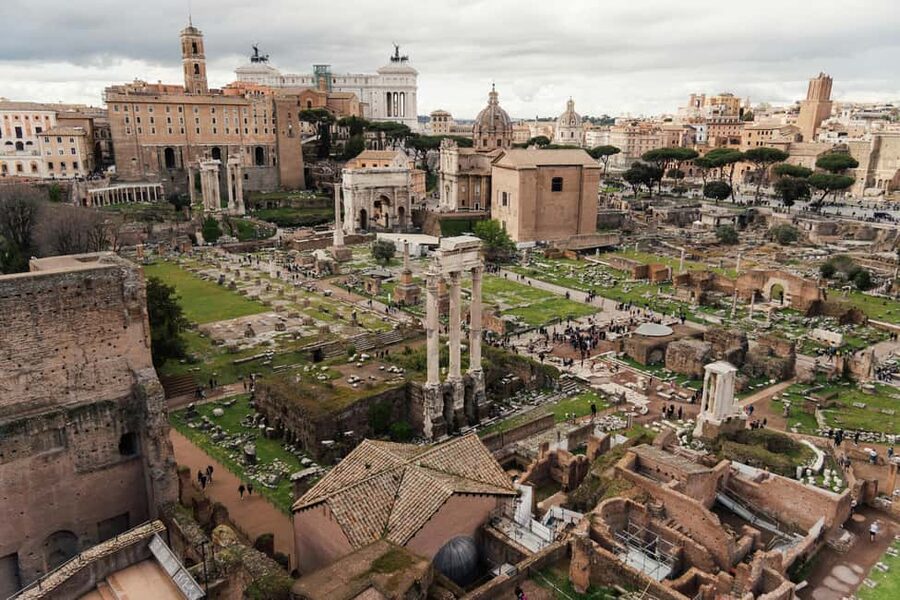 Rome: Colosseum, Roman Forum, Palatine with Multimedia Video - FAQ
