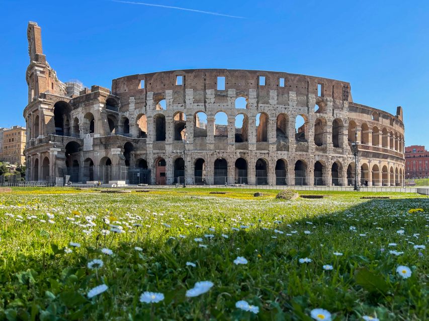 Rome: Colosseum Tour with Access to the Gladiator Arena - Balcony views over the Forum and the Arch of Constantine