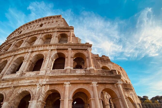 Rome: Colosseum with Arena, Roman Forum and Palatine Guided Tour - Palatine Hill Views That Explain Why Emperors Lived There