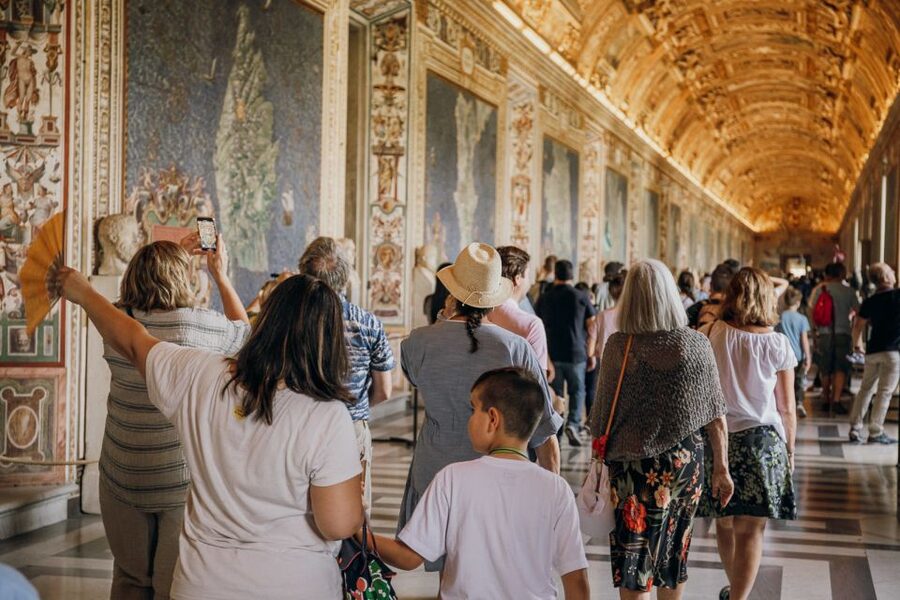 Rome: Early-Morning Vatican Museums and Sistine Chapel Tour - St. Peter’s Basilica, the Shortcut Version (Morning Tours Only)