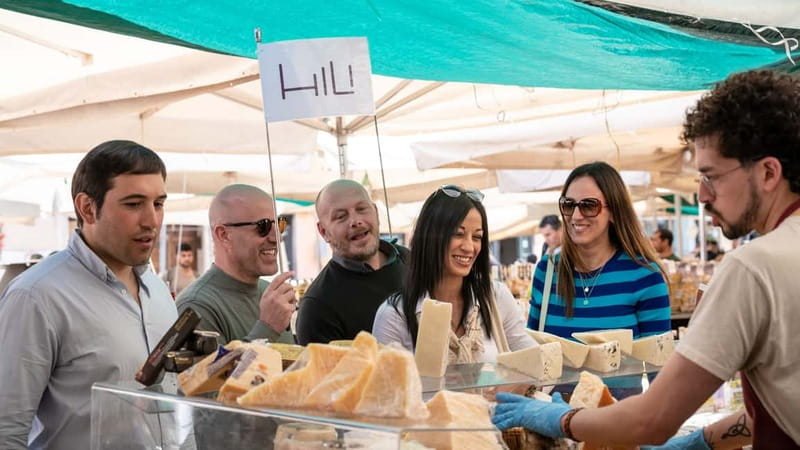 Rome: Eat Like a Roman Ghetto & Campo de' Fiori Food Tour - The Jewish Ghetto Portion: Portico dOttavia, Fried Artichokes, and Storytelling on Foot