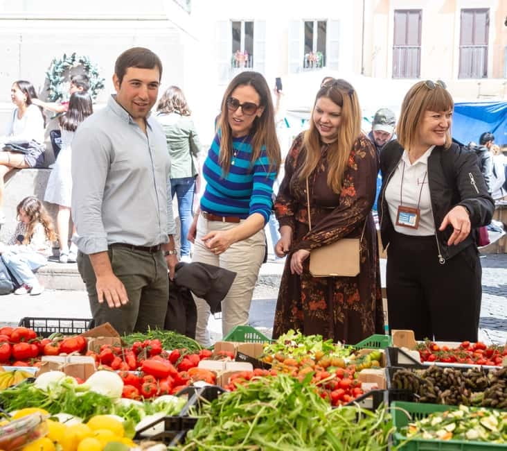 Rome: Eat Like a Roman Ghetto & Campo de' Fiori Food Tour - Gelato Near Piazza di S. Eustachio: Ending Your Tour the Roman Way