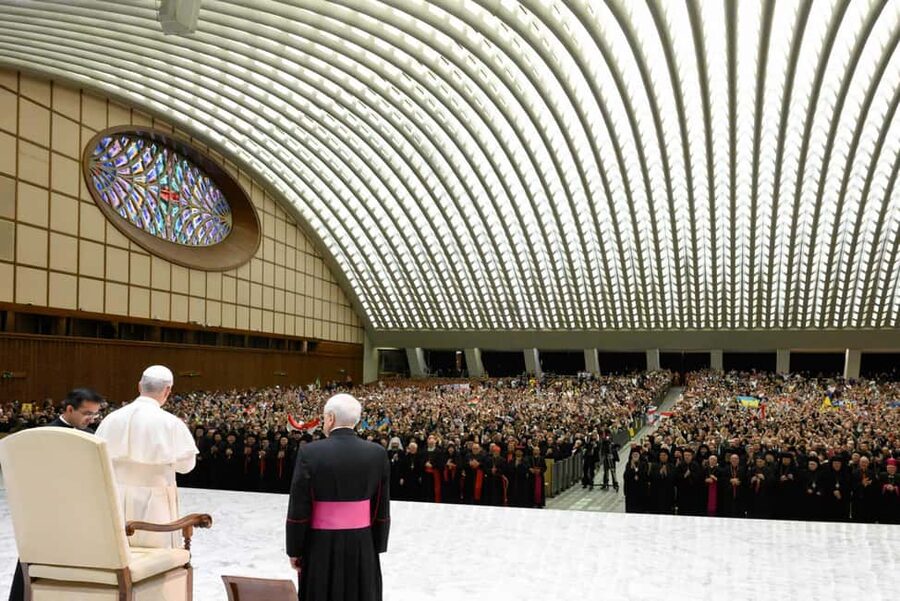 Rome: Escorted Papal Audience Experience with Entry Ticket - Dress code and security rules that can ruin your morning