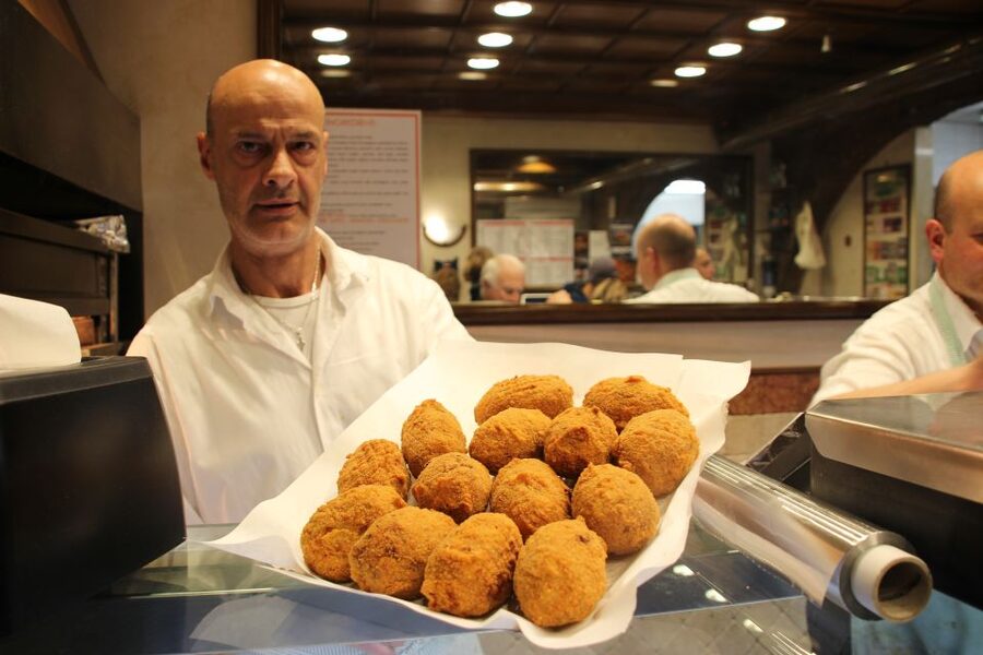 Rome: Food Tour and Wine Tasting in a Traditional Trattoria - Key Takeaways Before You Go