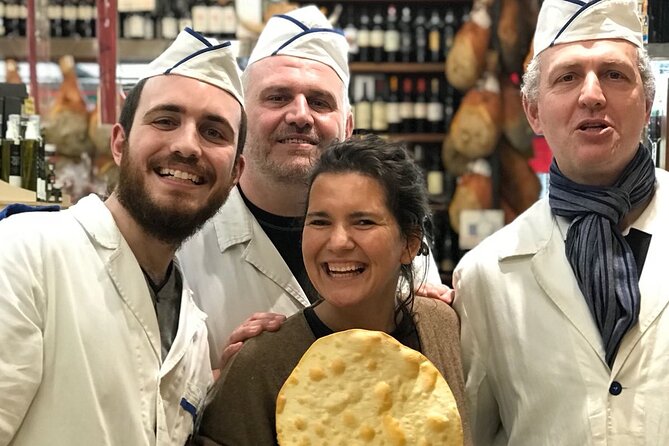 Rome Food Tour: Unlimited Tastings with Fine Wine & Barolo - Il Segreto restaurant stop: classic Roman pasta, sit down and reset