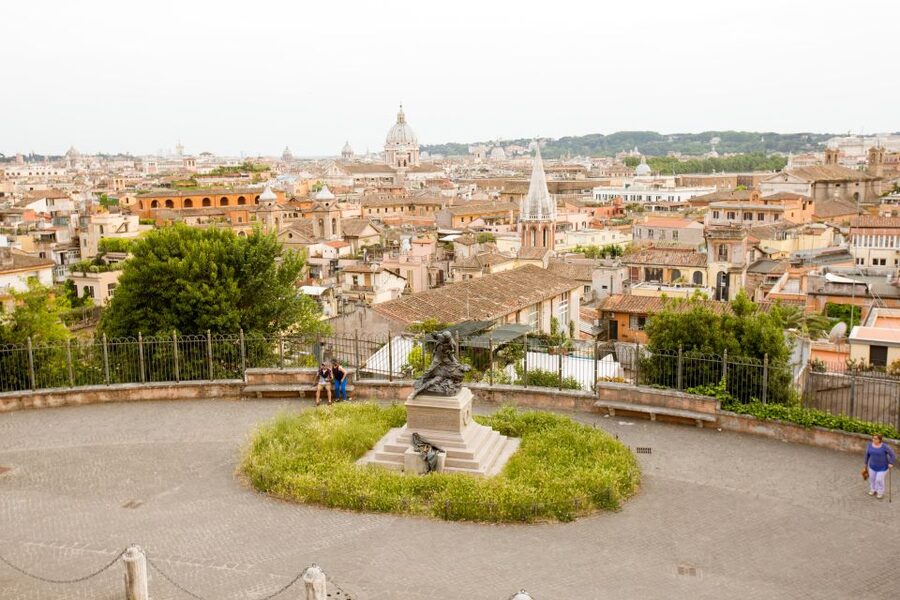 Rome: Guided City Center Evening Sightseeing Walking Tour - Climbing to Pincio Terrace for the sunset look over the rooftops