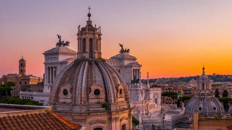 Rome: Guided City Center Evening Sightseeing Walking Tour - Trevi Fountain: the coin toss, the Baroque impact, and how to see it well