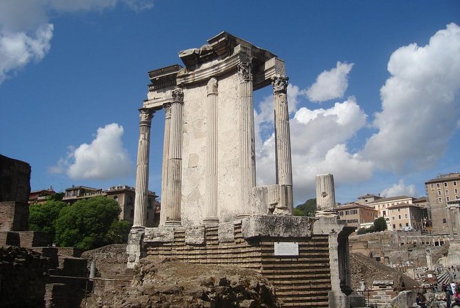 Rome: Guided Group Tour of Colosseum, Roman Forum & Palatine Hill - Palatine Hill for 45 minutes: the view and the imperial vibe